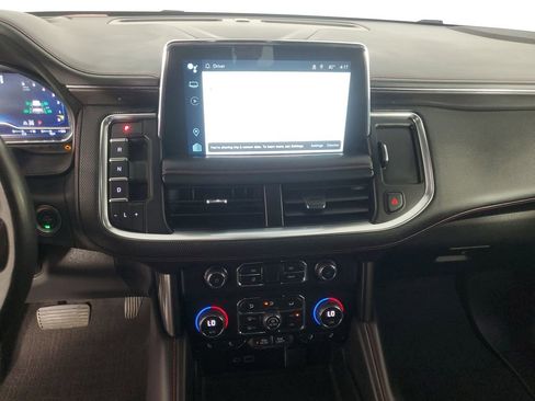 Used 2022 Chevrolet Tahoe RST w/ Luxury Package AWD/4WD image 16