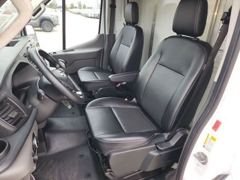 Used 2023 Ford Transit 350 DRW image 12