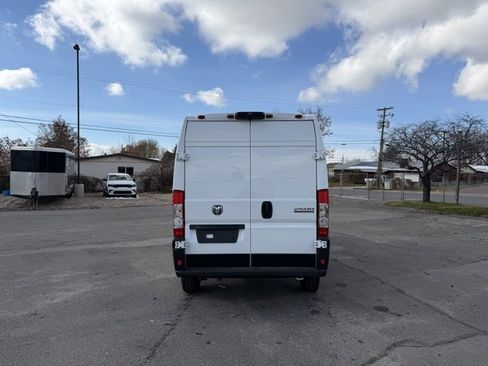 New 2026 RAM ProMaster 2500 w/ Convenience Group image 4