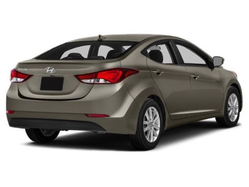 Used 2015 Hyundai Elantra SE w/ Option Group 03 FWD image 2