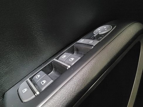 Used 2023 Kia Soul LX FWD image 27