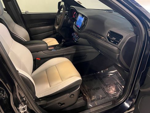 Used 2025 Dodge Durango SRT Hellcat AWD/4WD image 47