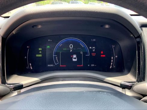 Used 2025 Toyota Camry LE w/ Convenience Package FWD image 25