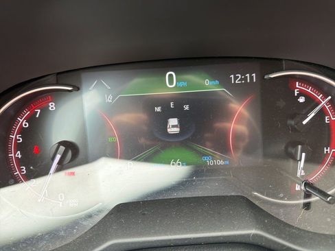 Used 2023 Toyota RAV4 LE image 7