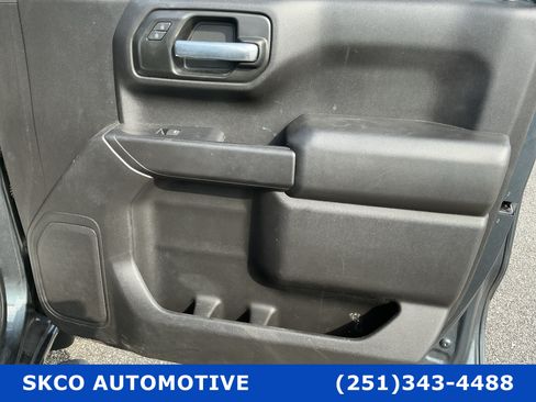 Used 2021 Chevrolet Silverado 1500 Custom RWD image 12