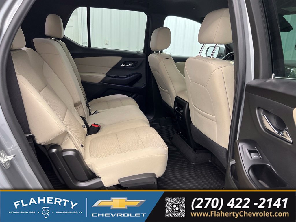 Used 2023 Chevrolet Traverse LS w/ Safety Package AWD/4WD image 13