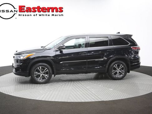Used 2016 Toyota Highlander XLE AWD/4WD image 56