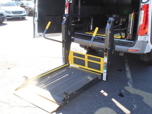 Used 2022 Mercedes-Benz Sprinter 1500 image 41