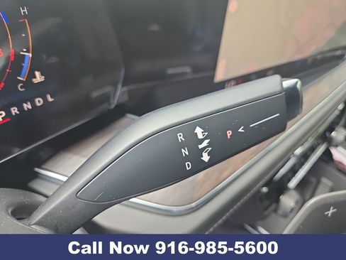 New 2026 Chevrolet Suburban LT w/ Comfort Package AWD/4WD image 20