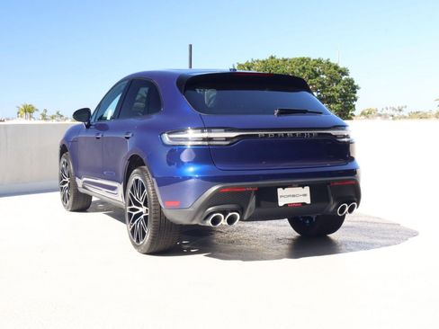 New 2026 Porsche Macan image 3