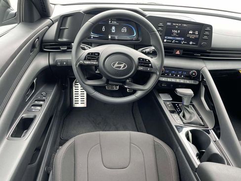 New 2026 Hyundai Elantra SEL Sport Premium image 30