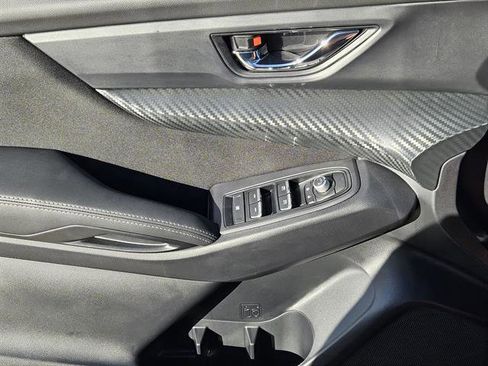 Certified 2025 Subaru Ascent Premium image 17