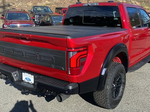Certified 2024 Ford F150 Raptor image 28
