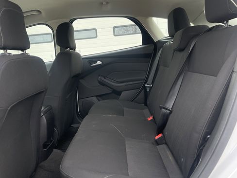 Used 2018 Ford Focus SE image 26