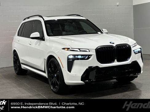 New 2027 BMW X7 xDrive40i w/ M Sport Package AWD/4WD image 1