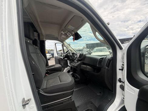 Used 2023 RAM ProMaster 2500 FWD image 14