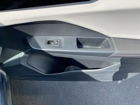 New 2025 Volkswagen Taos S image 46