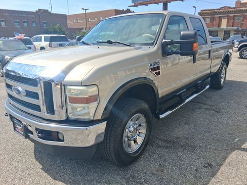 Used 2008 Ford F250 FX4 AWD/4WD image 2