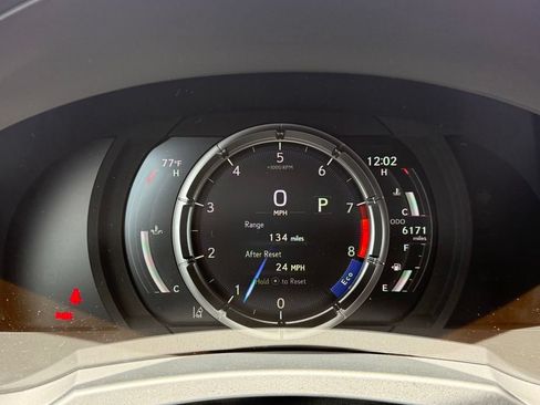 Used 2023 Lexus IS 500 RWD image 25