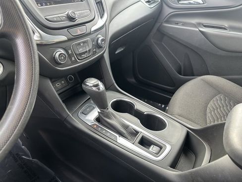 Certified 2021 Chevrolet Equinox LT image 11