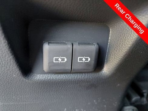 Certified 2022 Toyota RAV4 XLE Premium AWD/4WD image 27
