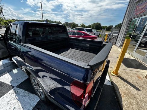 Used 2017 Honda Ridgeline RTL-T image 10