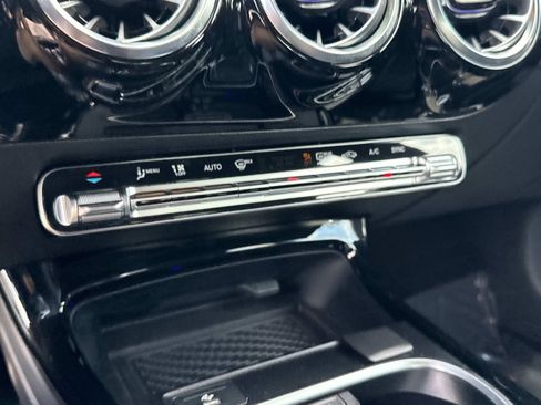 Used 2024 Mercedes-Benz CLA 35 AMG 4MATIC image 20