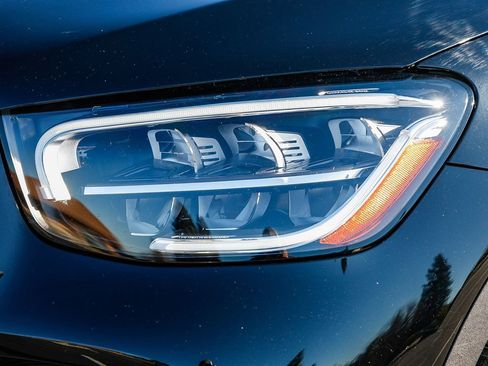 Certified 2022 Mercedes-Benz GLC 300 GLC 300 image 7