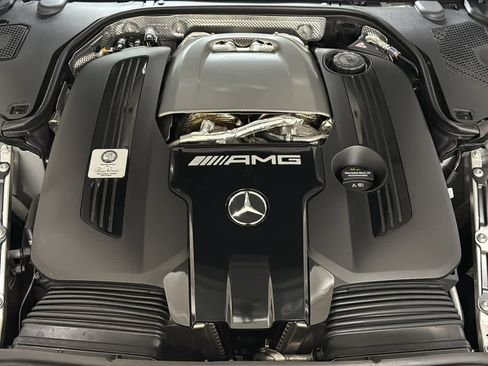 New 2025 Mercedes-Benz SL 63 AMG S e Performance 4MATIC image 11
