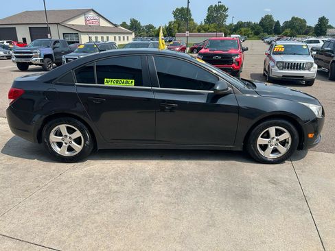 Used 2014 Chevrolet Cruze LT FWD image 4