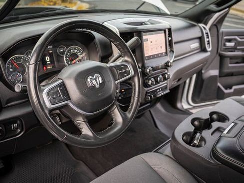 Used 2024 RAM 2500 Big Horn image 17