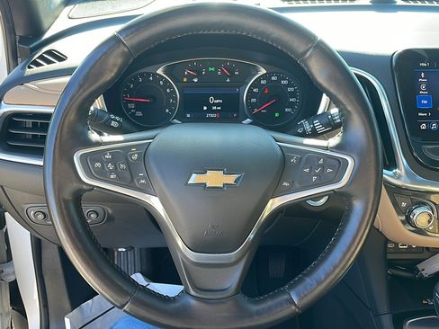 Used 2022 Chevrolet Equinox Premier image 9