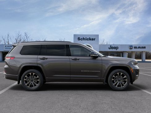 New 2025 Jeep Grand Cherokee L Overland w/ Advanced Protech Group III image 45