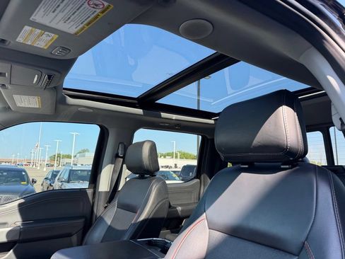 Used 2024 Ford F350 Lariat w/ Lariat Ultimate Package AWD/4WD image 15