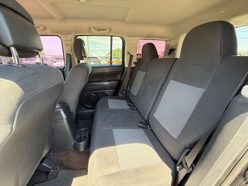 Used 2015 Jeep Patriot Sport w/ Power Value Group FWD image 7