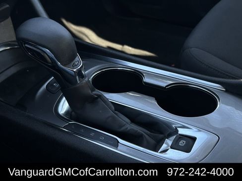 Used 2025 Chevrolet Malibu LT FWD image 15