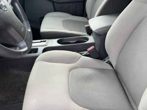 Used 2015 Nissan Xterra S w/ Value Package RWD image 12