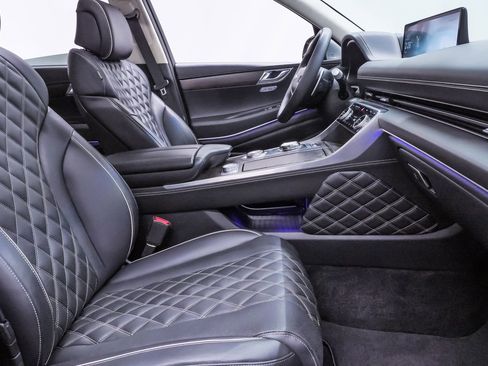 Certified 2024 Genesis GV80 3.5T Prestige w/ Prestige Package image 14