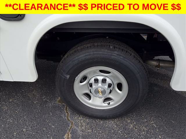 New 2025 Chevrolet Express 3500 w/ Power Convenience Package RWD image 20