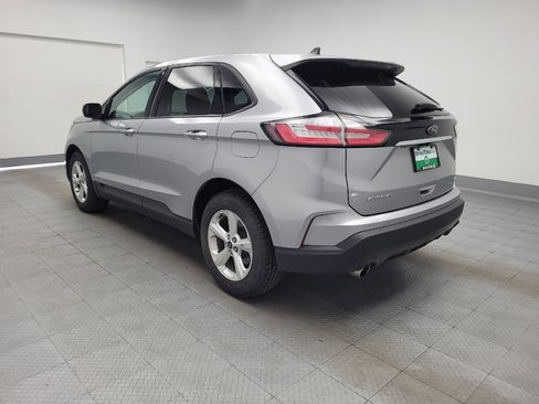 Used 2020 Ford Edge SE FWD image 5
