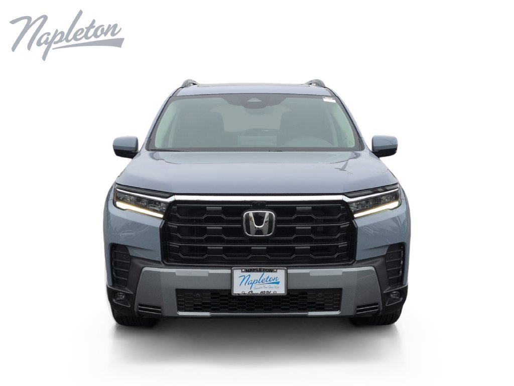 New 2026 Honda Pilot Touring image 9