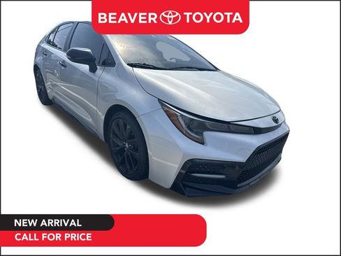 Used 2020 Toyota Corolla SE FWD image 1