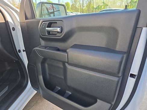 Used 2025 Chevrolet Silverado 1500 Custom AWD/4WD image 78