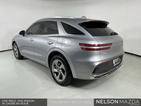 Used 2026 Genesis GV70 2.5T image 6