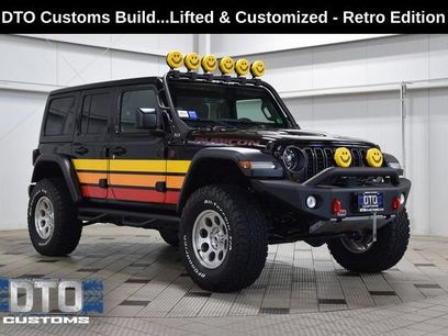 Used 2025 Jeep Wrangler Unlimited Rubicon w/ Convenience Group