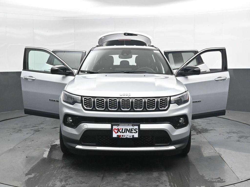 Used 2025 Jeep Compass Limited AWD/4WD image 49