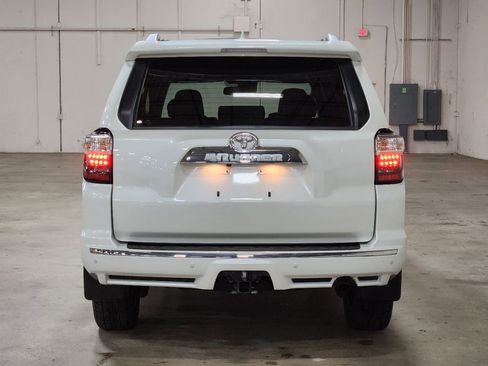 Used 2023 Toyota 4Runner Limited image 10