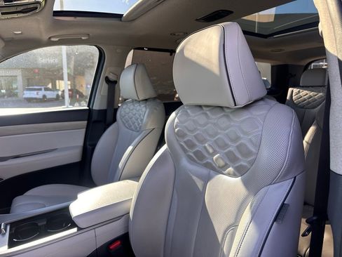 Used 2022 Hyundai Palisade Limited image 26