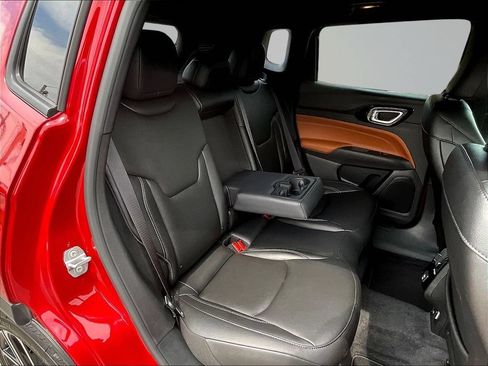 Used 2025 Jeep Compass Limited AWD/4WD image 27