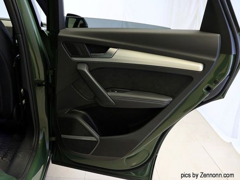 Used 2021 Audi Q5 e Premium Plus w/ Premium Plus Package image 36